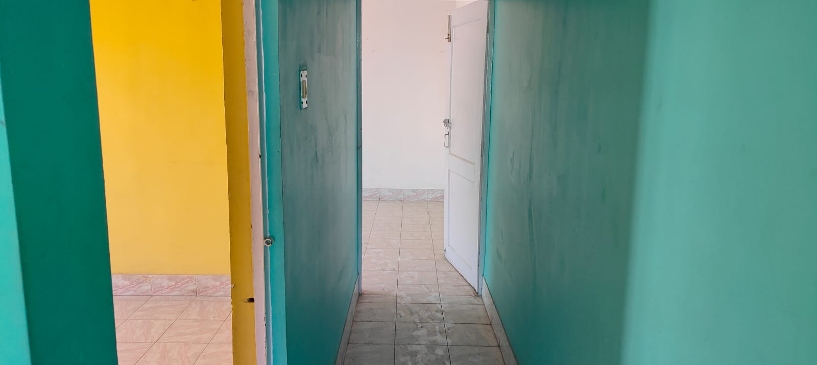 Semi Furnished 3bhk in Bylane Number 2, Wireless, Basisthpur, Guwahati, Assam, India for Rent